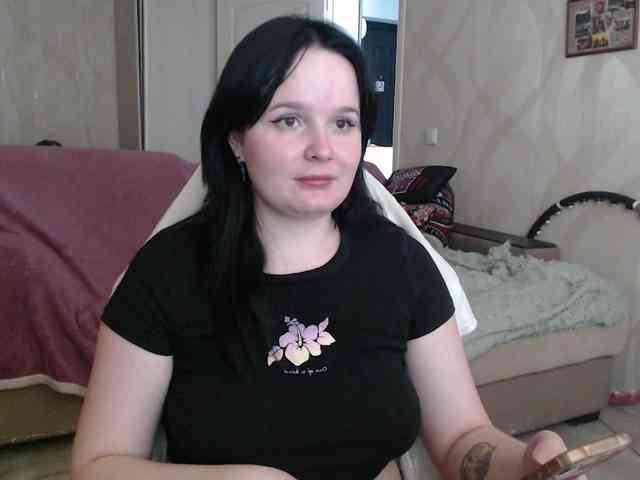 Lizzi-Peach webcam