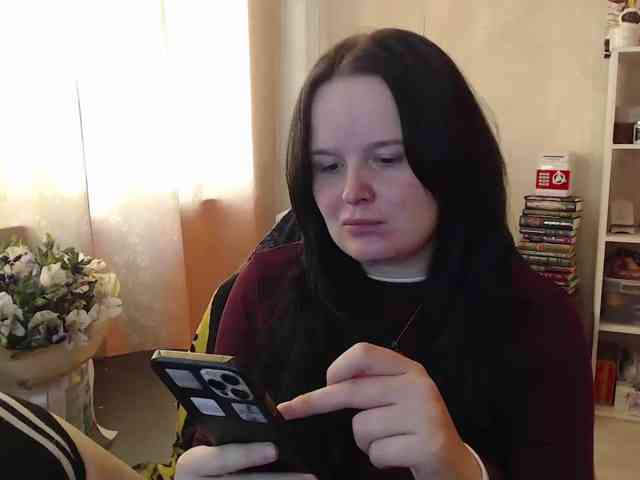 Lizzi-Peach webcam