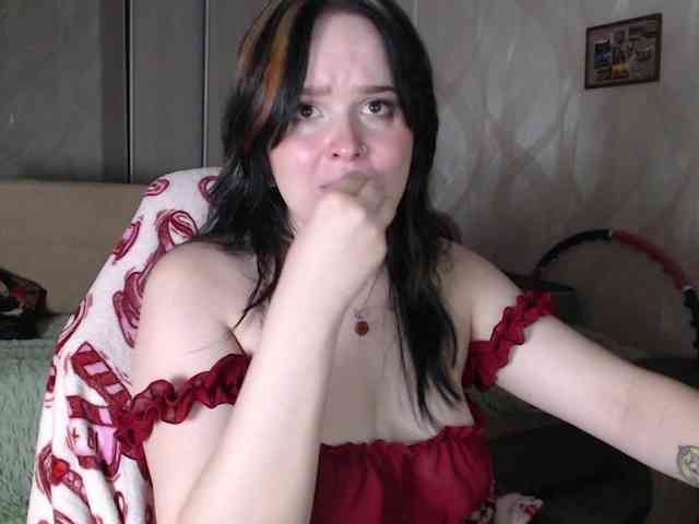 Lizzi-Peach webcam