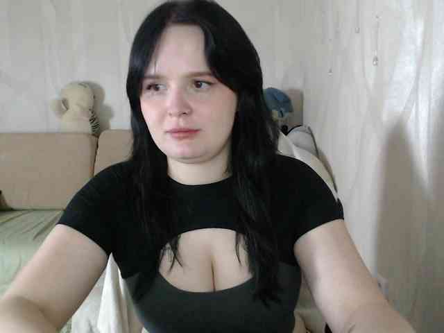 Lizzi-Peach webcam