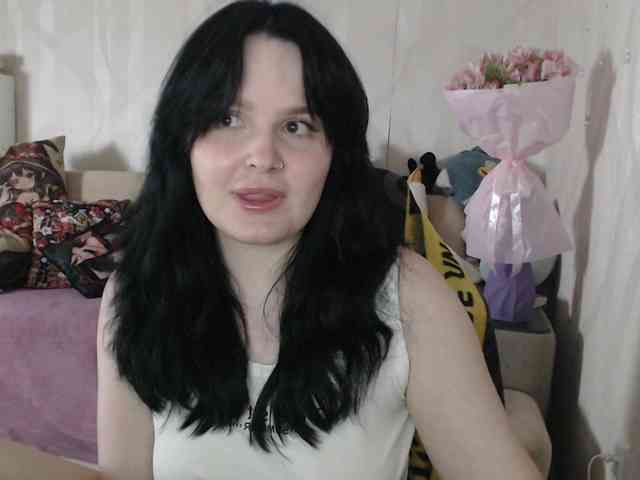 Lizzi-Peach webcam