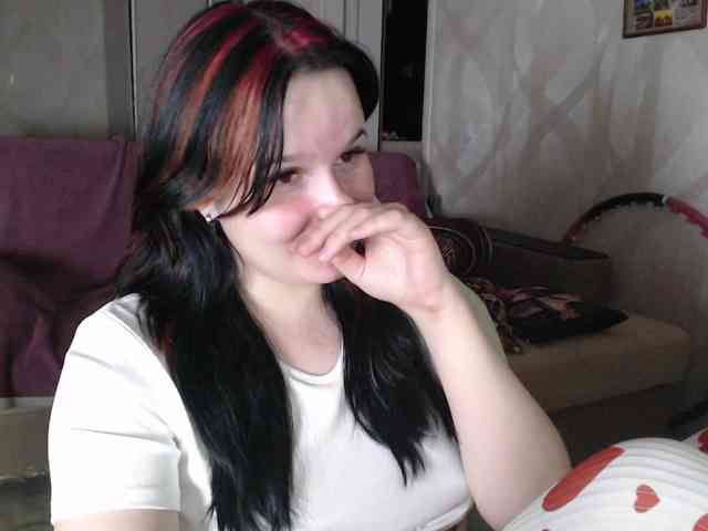 Lizzi-Peach webcam