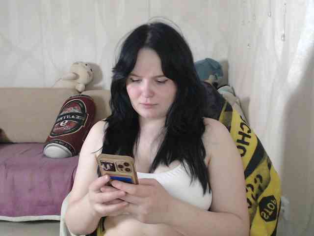 Lizzi-Peach webcam