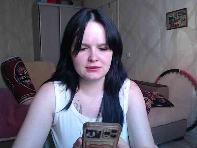 Lizzi-Peach webcam
