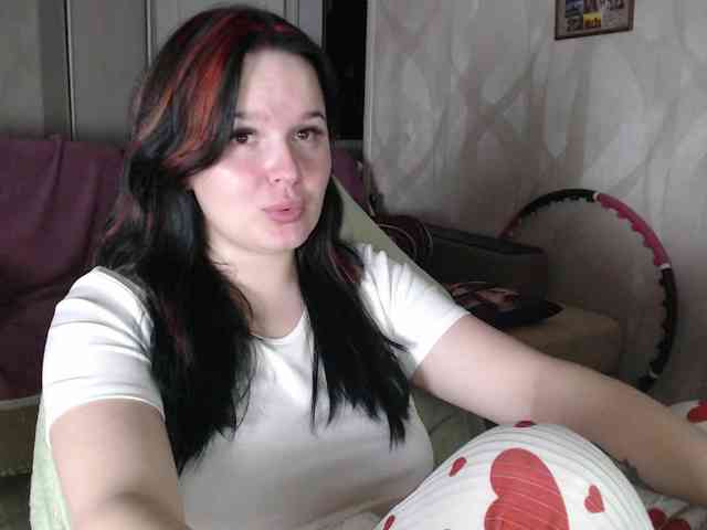 Lizzi-Peach webcam
