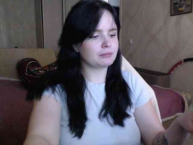 Lizzi-Peach webcam