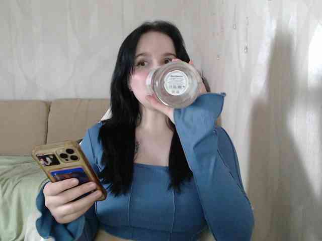 Lizzi-Peach webcam