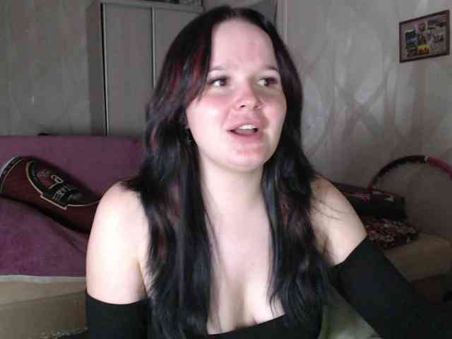 Lizzi-Peach webcam