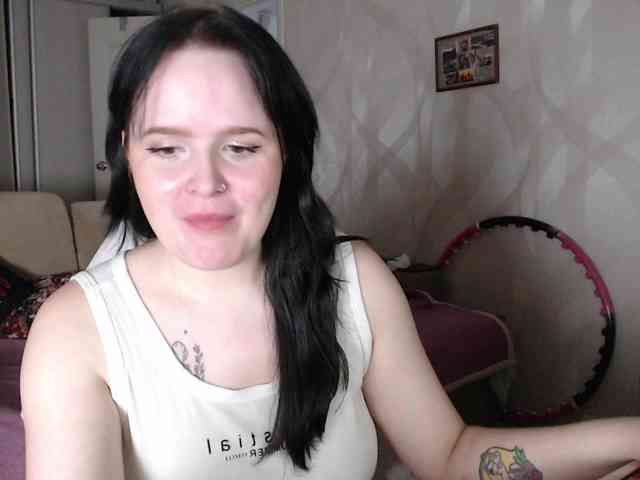 Lizzi-Peach webcam
