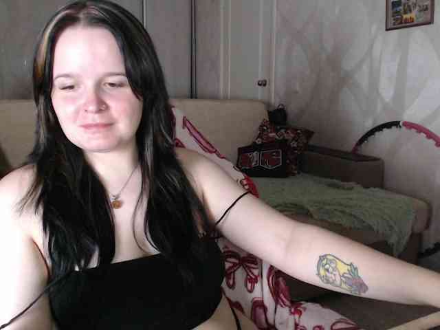 Lizzi-Peach webcam