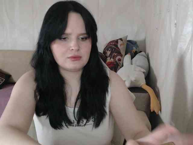 Lizzi-Peach webcam