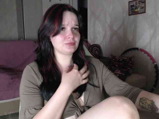 Lizzi-Peach webcam