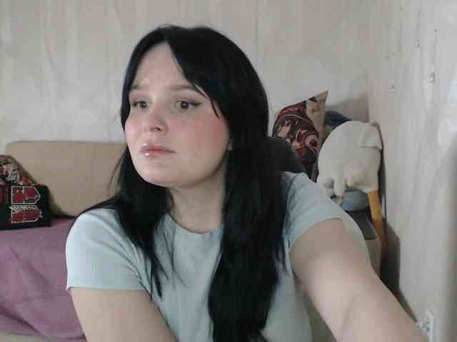 Lizzi-Peach webcam