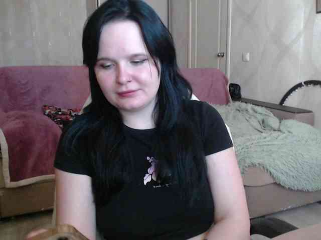 Lizzi-Peach webcam