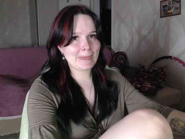 Lizzi-Peach webcam