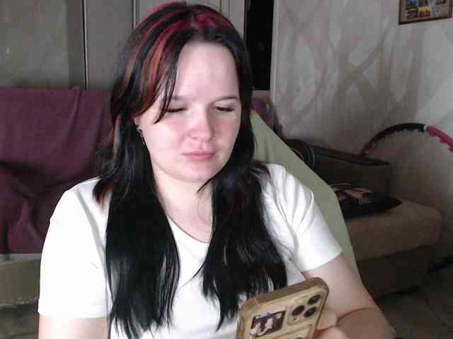 Lizzi-Peach webcam