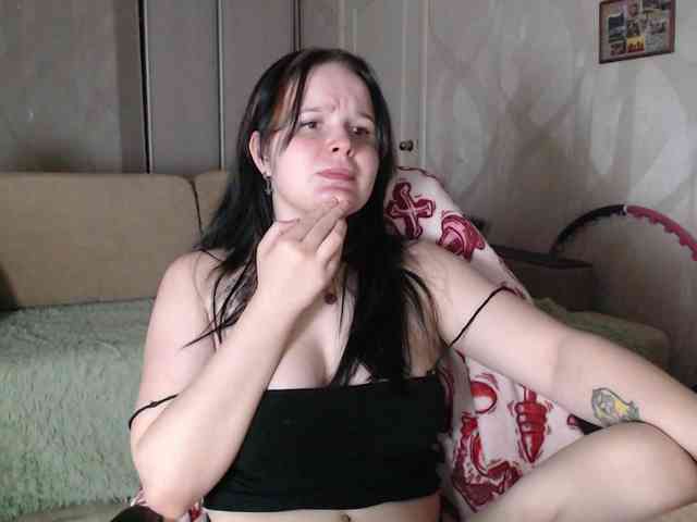 Lizzi-Peach webcam