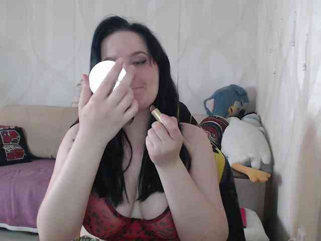 Lizzi-Peach webcam
