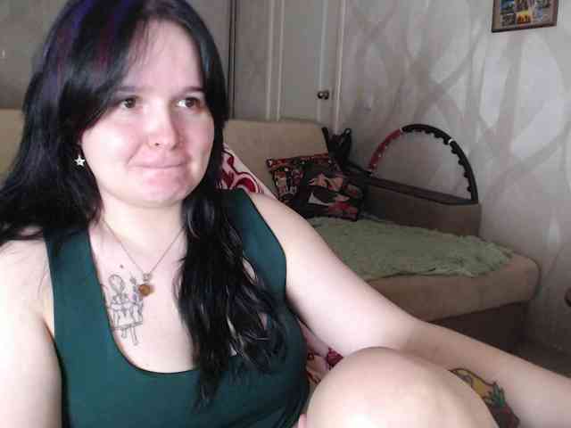 Lizzi-Peach webcam