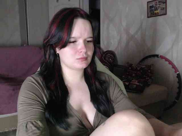 Lizzi-Peach webcam