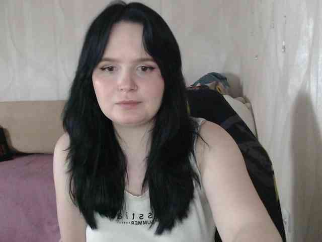 Lizzi-Peach webcam
