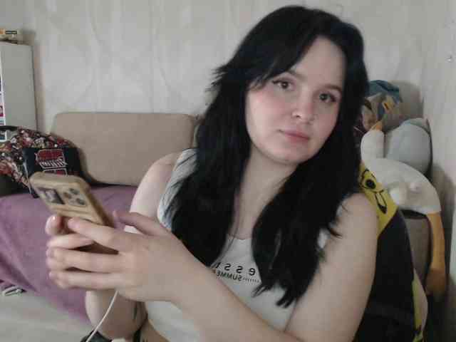 Lizzi-Peach webcam