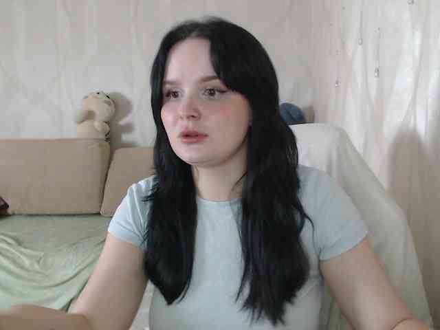 Lizzi-Peach webcam