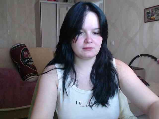 Lizzi-Peach webcam