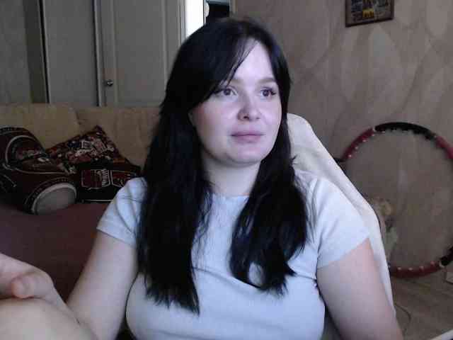 Lizzi-Peach webcam