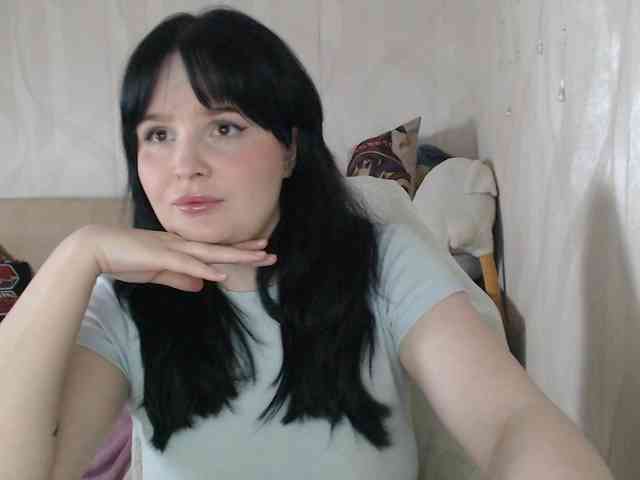 Lizzi-Peach webcam