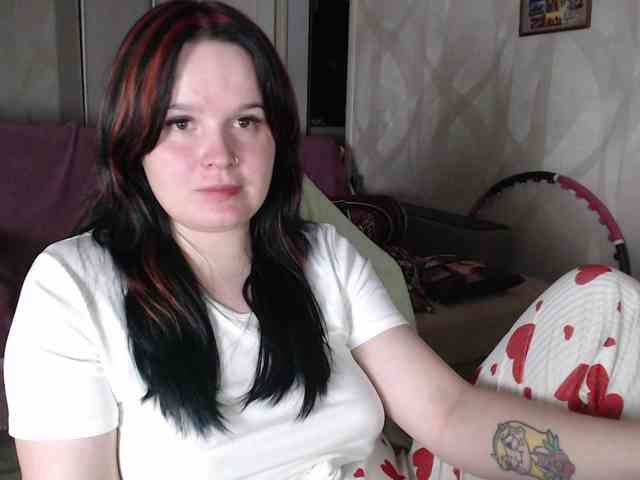 Lizzi-Peach webcam