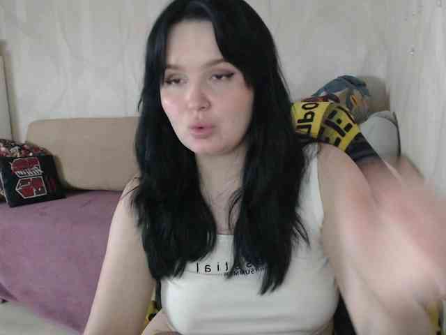 Lizzi-Peach webcam