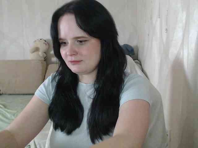 Lizzi-Peach webcam