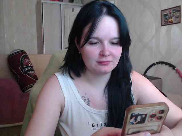 Lizzi-Peach webcam