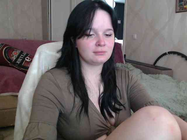 Lizzi-Peach webcam