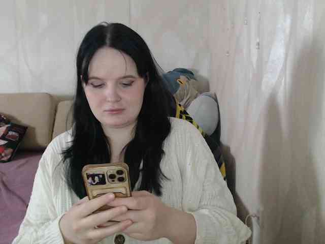 Lizzi-Peach webcam