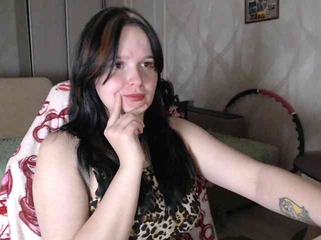 Lizzi-Peach webcam