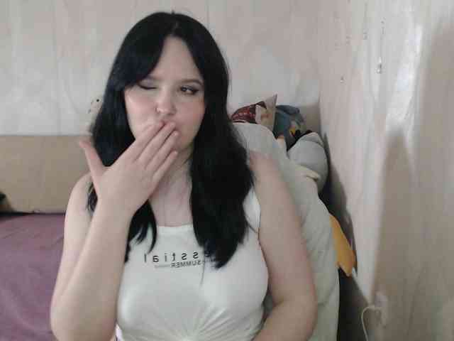 Lizzi-Peach webcam