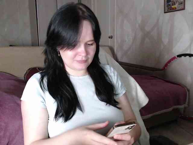 Lizzi-Peach webcam