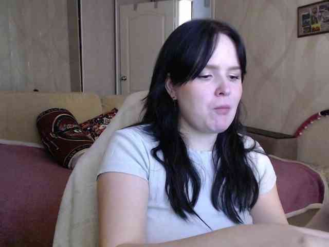 Lizzi-Peach webcam