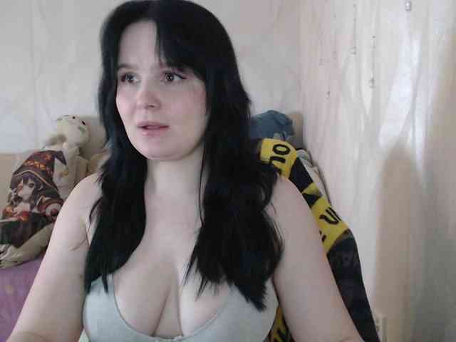 Lizzi-Peach webcam