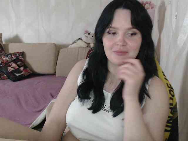 Lizzi-Peach webcam