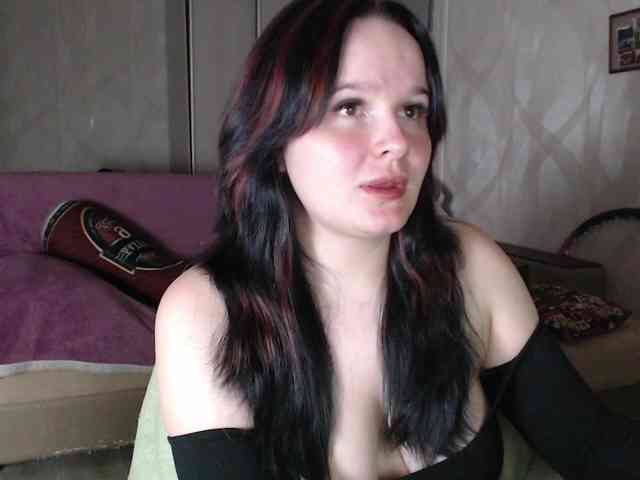 Lizzi-Peach webcam