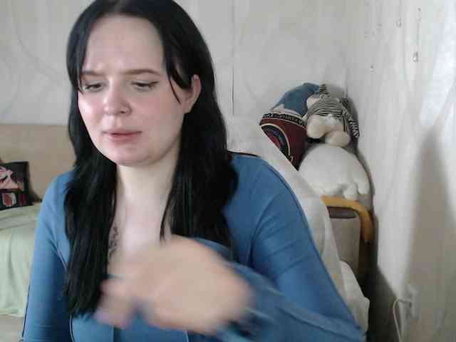 Lizzi-Peach webcam