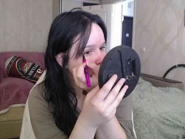 Lizzi-Peach webcam