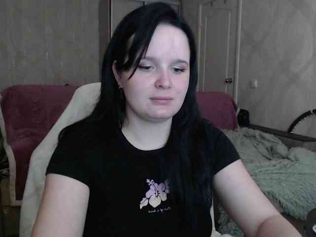 Lizzi-Peach webcam