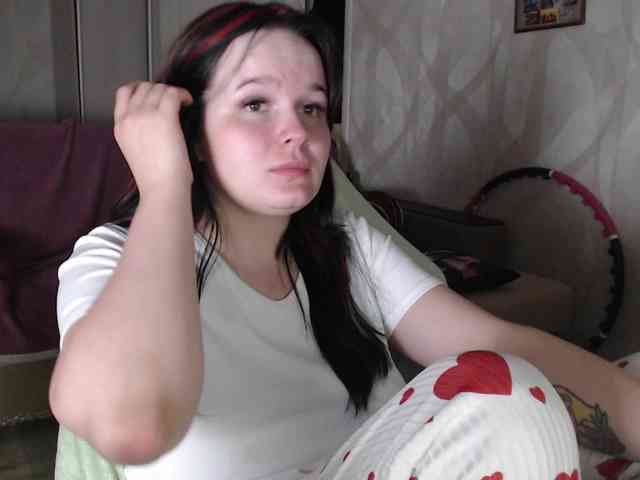 Lizzi-Peach webcam