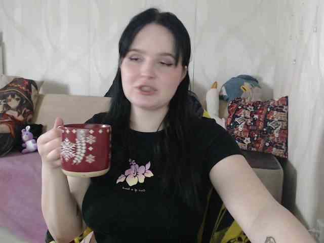 Lizzi-Peach webcam