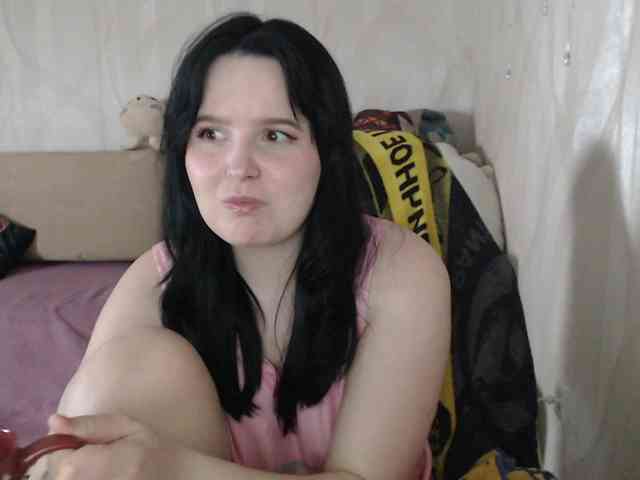 Lizzi-Peach webcam