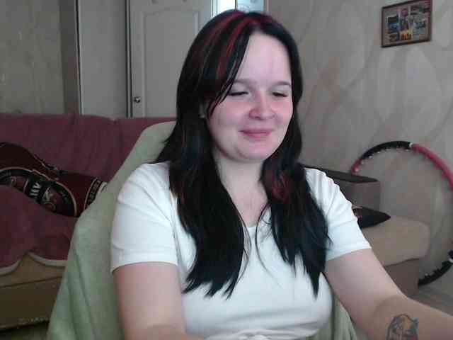 Lizzi-Peach webcam